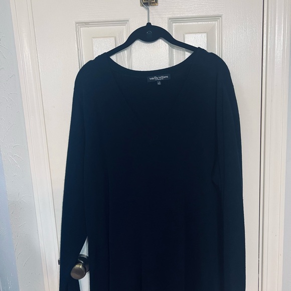 Wendy Williams sweater - Picture 1 of 2